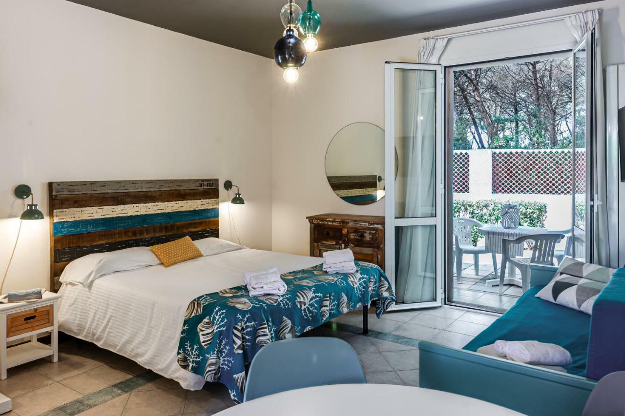 Oleandri Suite Hotel Vada Ngoại thất bức ảnh