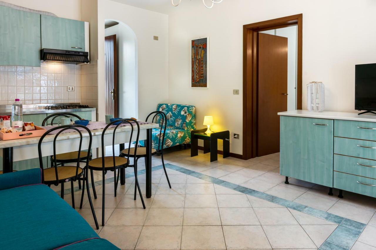 Oleandri Suite Hotel Vada Ngoại thất bức ảnh
