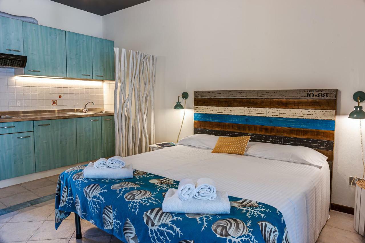 Oleandri Suite Hotel Vada Ngoại thất bức ảnh